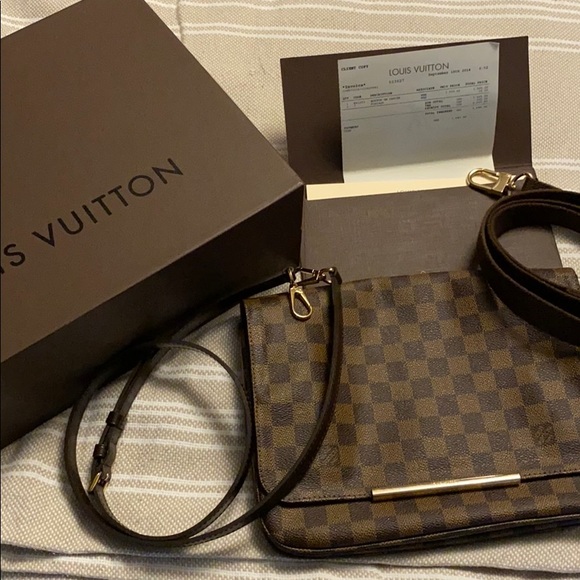 Louis Vuitton Handbags - Louis Vuitton Hoxton Damier Ebene GM